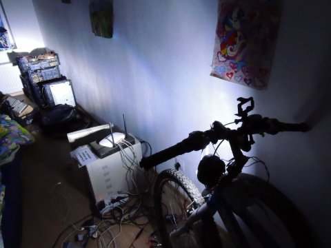 225997170.p.0.360.0.jpg (27.07 Kb)