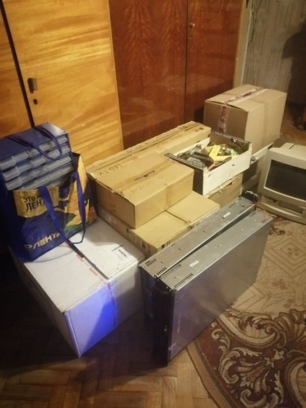 292107899.p.800.800.0.jpg (70.09 Kb)