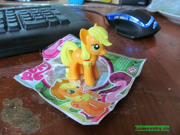 pyuxqrxdhxy.jpg (.1 Kb)